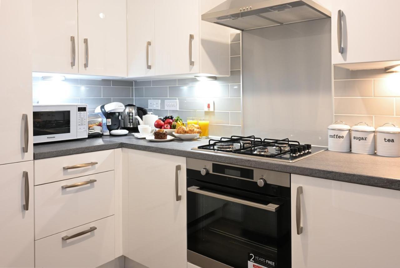 Luxury 4 Bed House With Gated Parking In The Heart Of Birmingham! Apartment Exterior photo